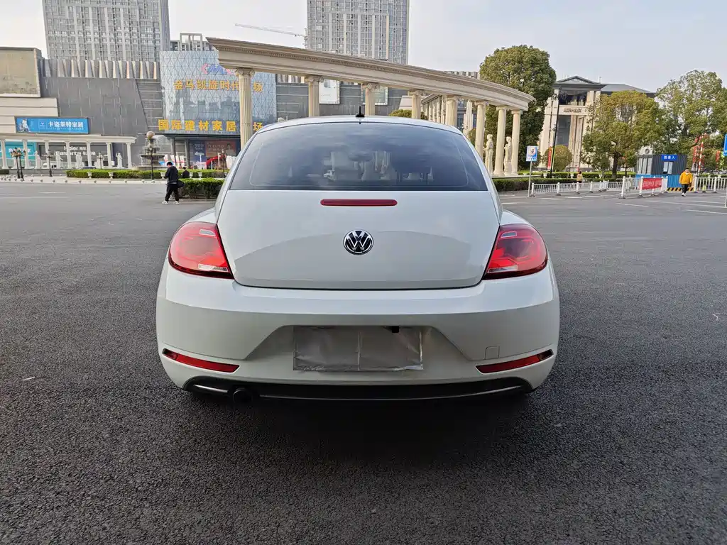 Beetle 2017 180TSI Yile Edition купить на сайте DeffCars