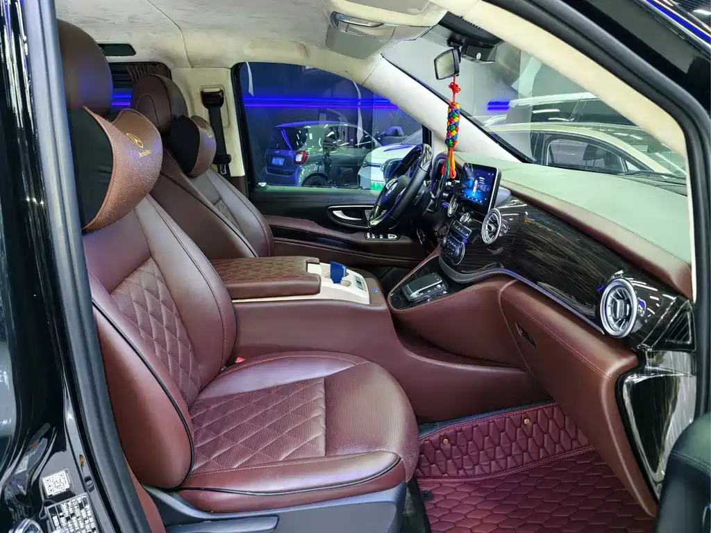 Vito 2020 2.0T Elite Edition 7 seats купить на сайте DeffCars