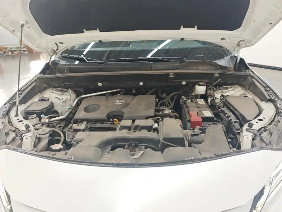Vesa 2023 2.0L CVT two-wheel drive premium version купить на сайте DeffCars