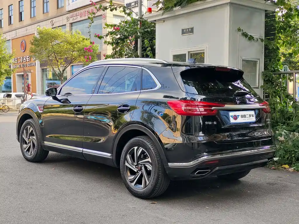 Hongqi HS5 2022 2.0T Zhilian Flagship Edition купить на сайте DeffCars