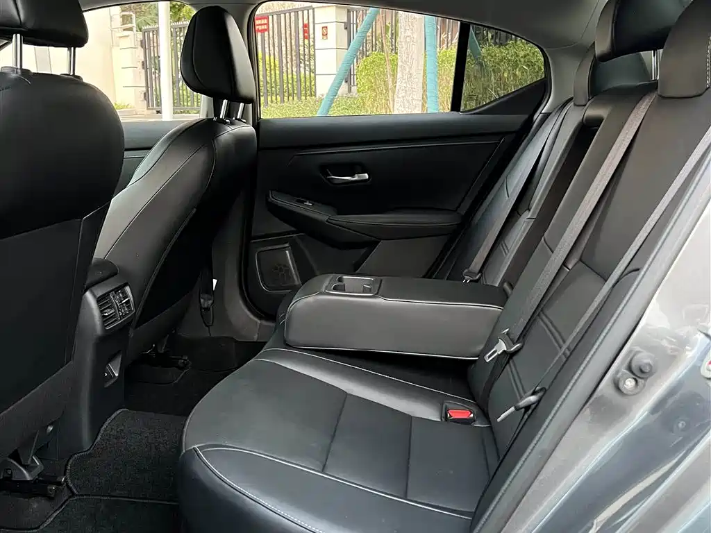 Sylphy 2023 facelift 1.6L CVT Enjoyment Edition купить на сайте DeffCars