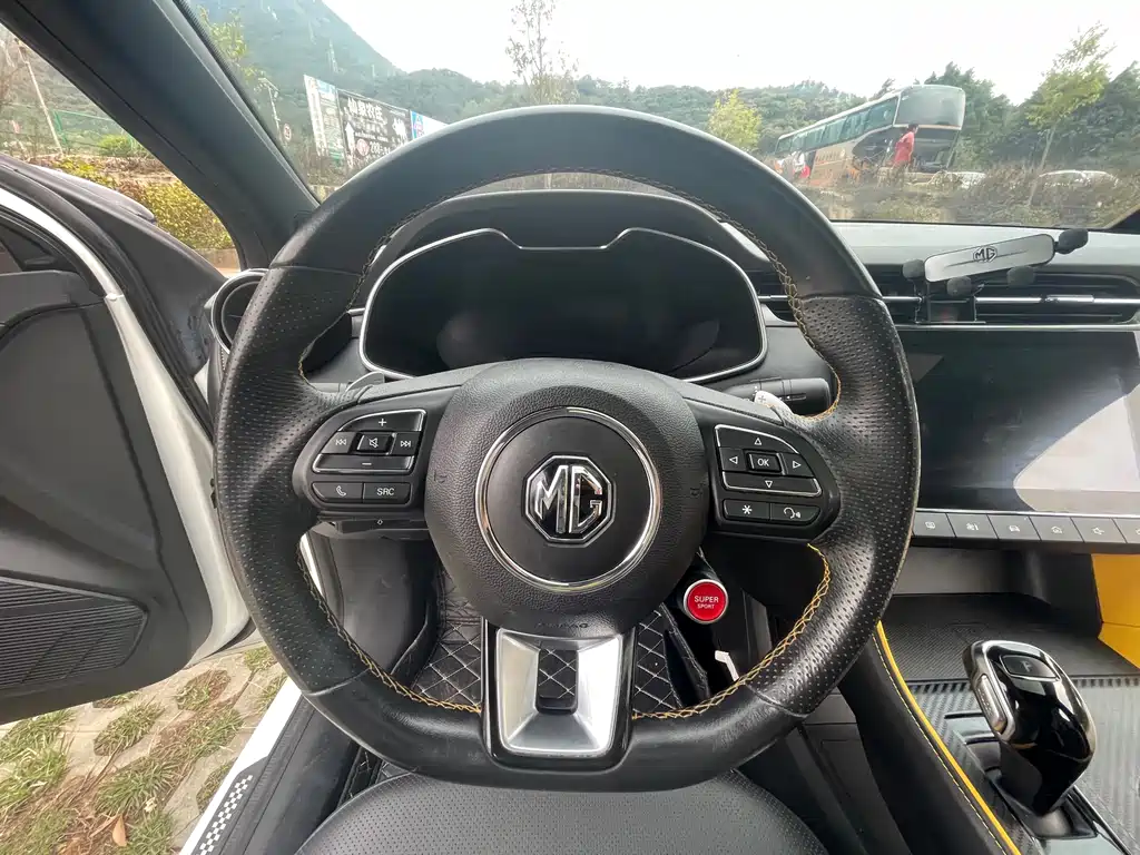 MG6 2021 Pro 1.5T automatic Trophy flagship version купить на сайте DeffCars