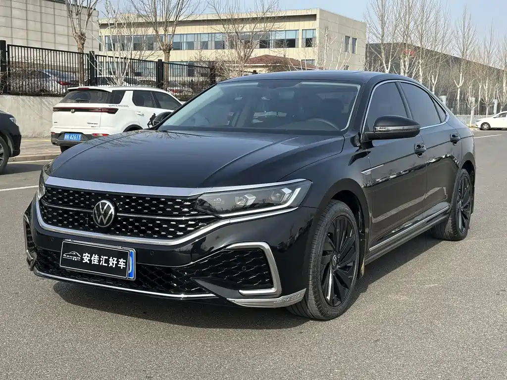 Passat 2023 330TSI Starry Sky Elite Edition купить на сайте DeffCars