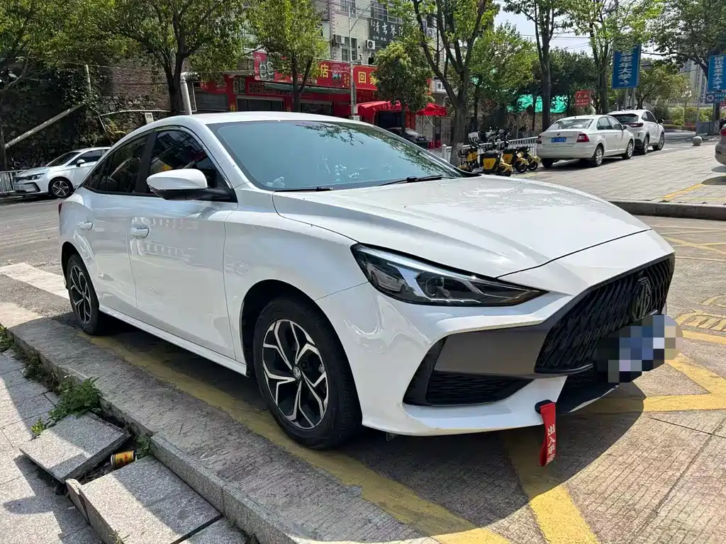 MG5 2023 180DVVT CVT Deluxe Edition купить на сайте DeffCars