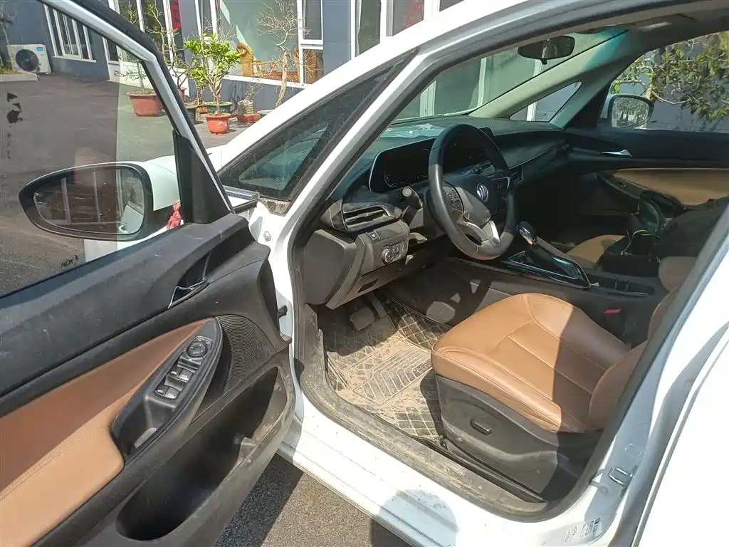 Buick GL6 2021 323T mild hybrid connected luxury model купить на сайте DeffCars