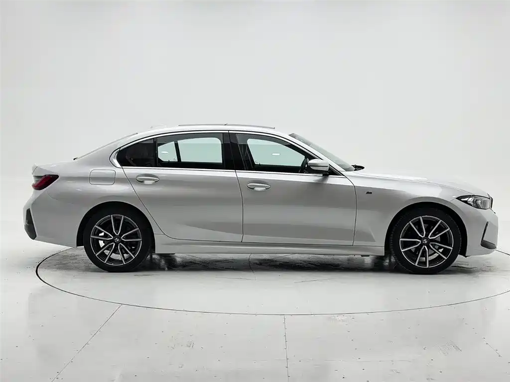 BMW 3 Series 2023 320Li M Sports Package купить на сайте DeffCars