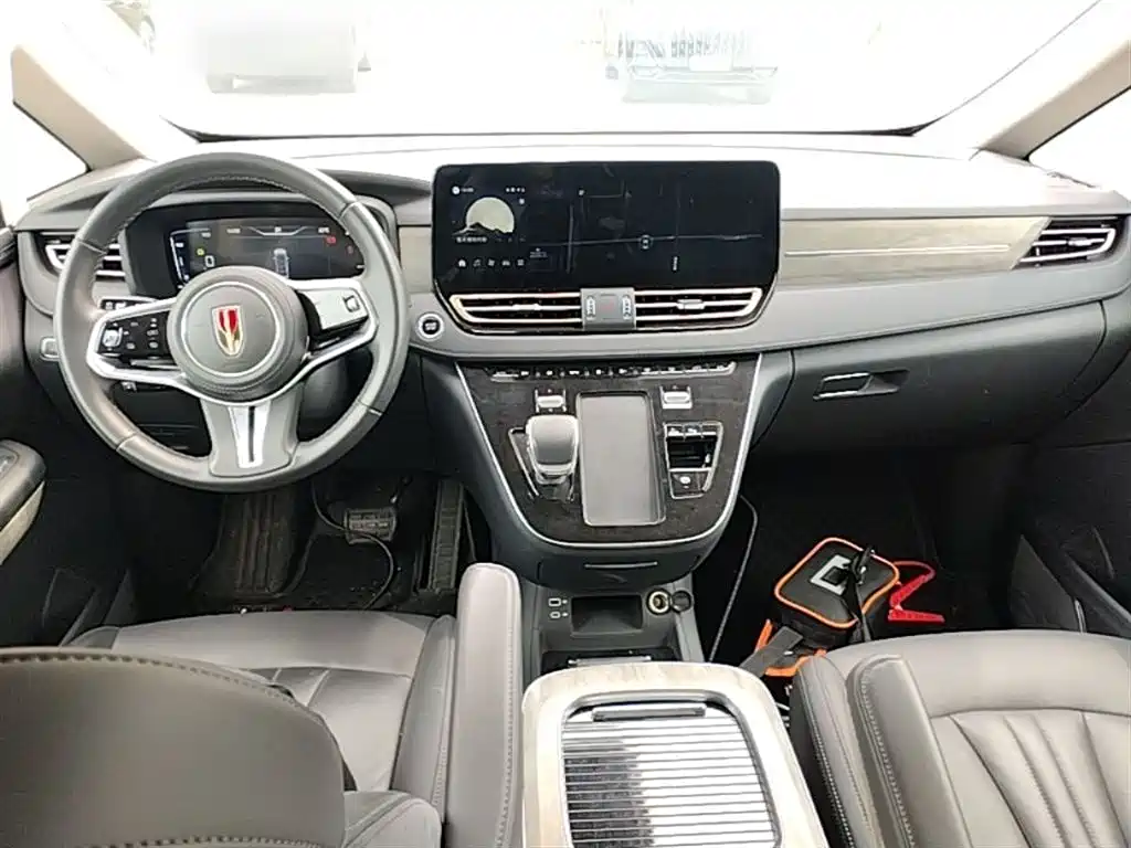 Hongqi HQ9 PHEV 2024 2.0T four-wheel drive business version купить на сайте DeffCars