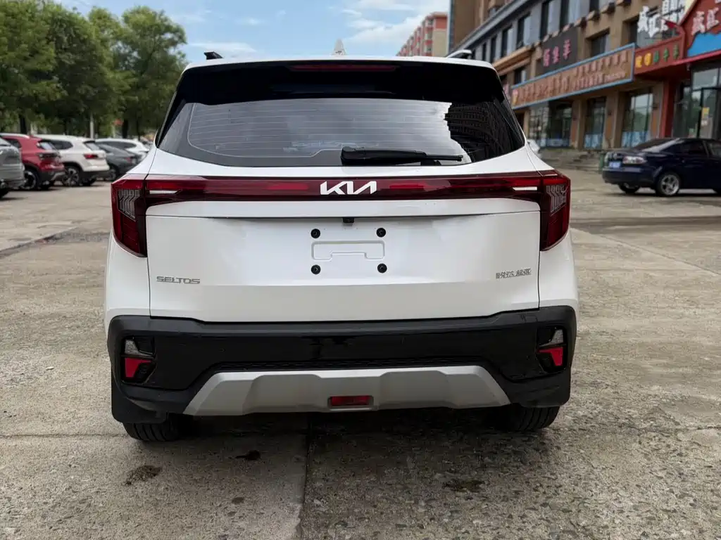 Seltos 2023 1.5L CVT Deluxe Edition купить на сайте DeffCars