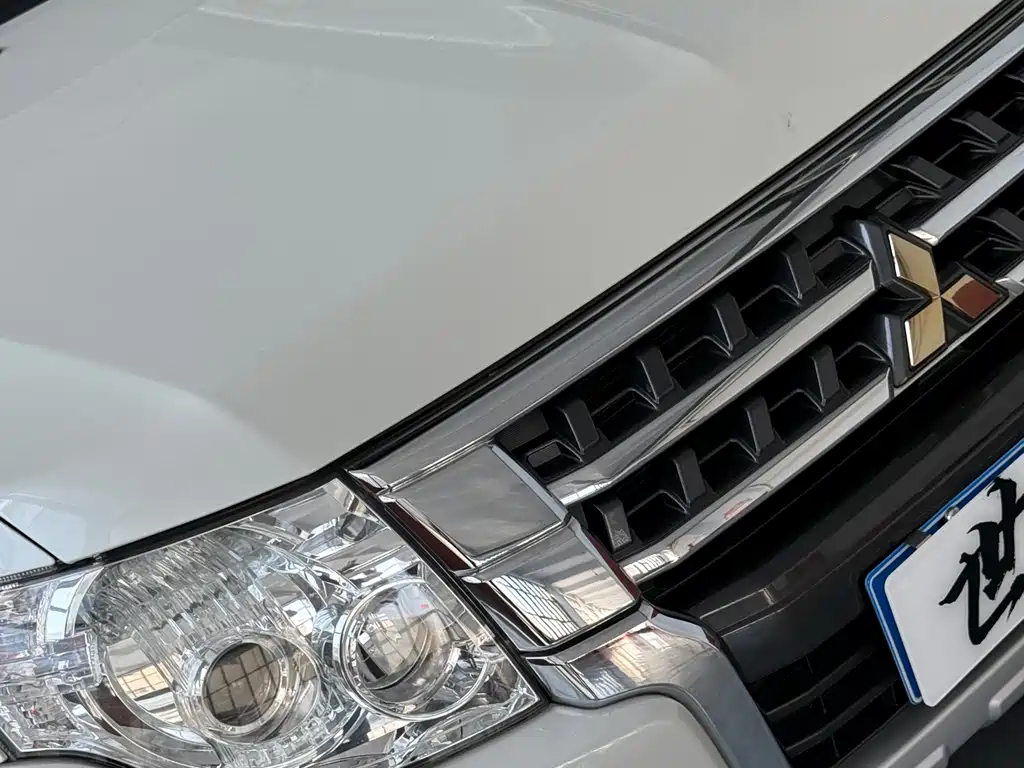Pajero imported 2020 3.0L automatic premium version купить на сайте DeffCars