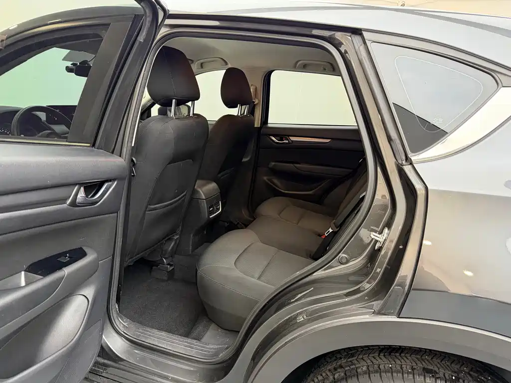 Mazda CX-5 2022 2.0L automatic two-wheel drive smart model купить на сайте DeffCars