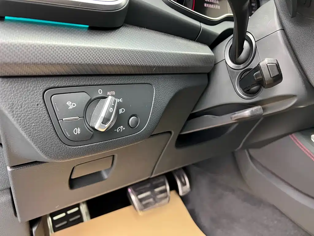 Audi Q5L 2022 40T RS Kit Burning Speed ​​Type купить на сайте DeffCars