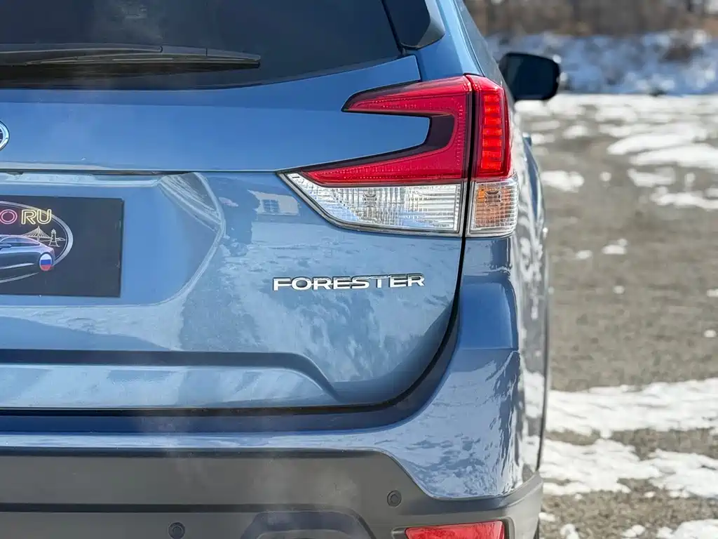 Forester 2022 2.0i AWD Deluxe Edition купить на сайте DeffCars