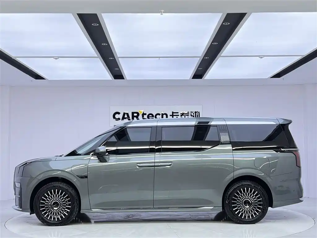 Jikrypton 009 2024 six-seat executive version four-wheel drive 108kWh купить на сайте DeffCars