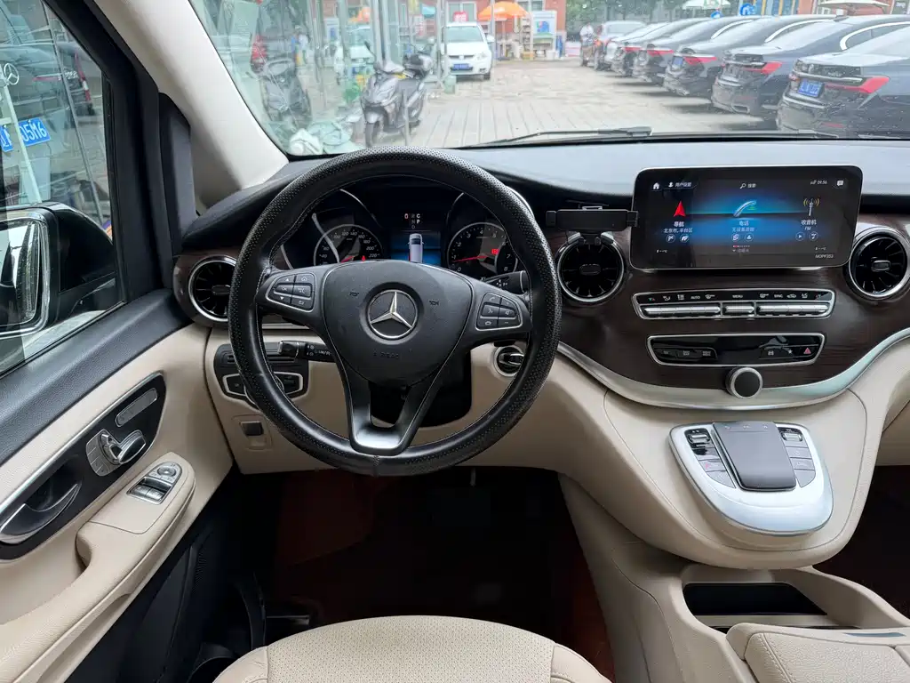 Mercedes-Benz V-Class 2020 V 260 Pilot Edition купить на сайте DeffCars