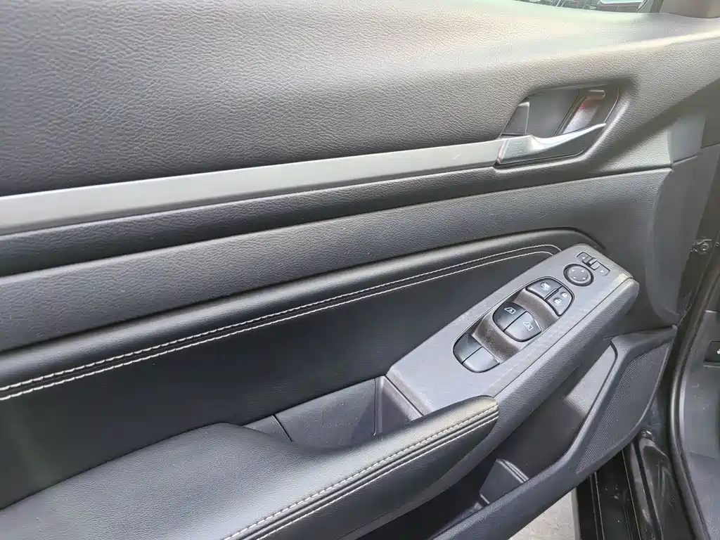 Teana 2021 2.0L XL Comfort Edition купить на сайте DeffCars