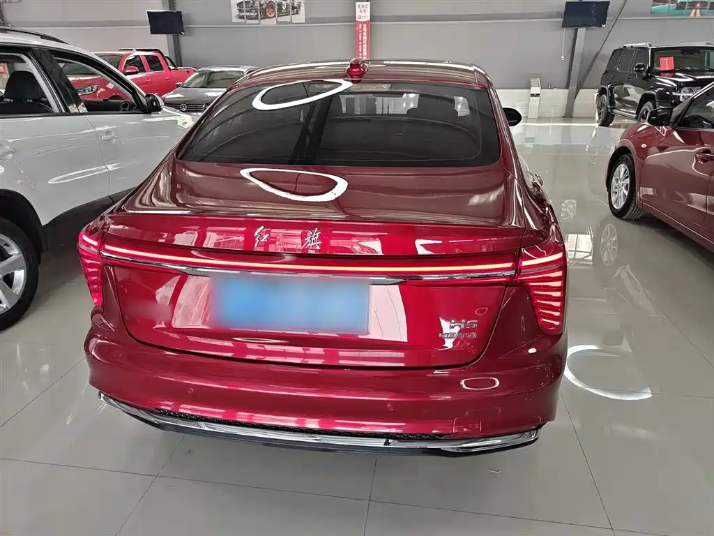 Hongqi H5 2023 2.0T Automatic Zhilianqichang Edition купить на сайте DeffCars