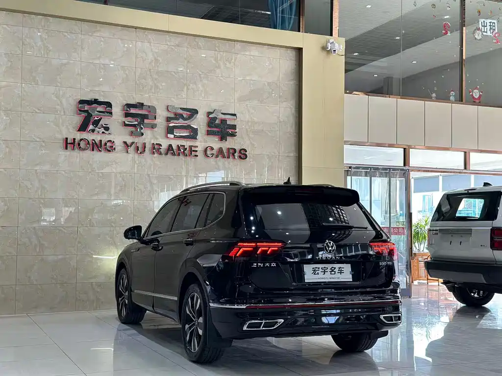Tiguan L 2023 330TSI automatic two-wheel drive R-Line version купить на сайте DeffCars