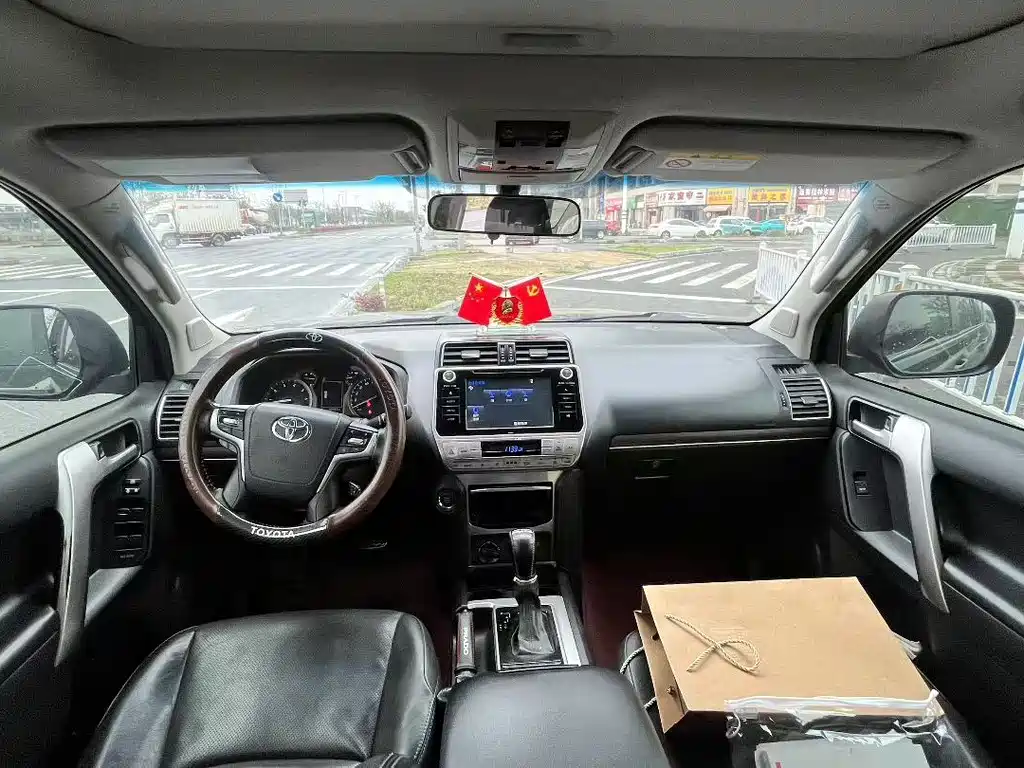 Prado 2019 3.5L automatic TX-L exclusive version with rear mounted spare tire купить на сайте DeffCars