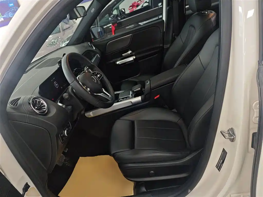Mercedes-Benz GLB 2021 GLB 200 Dynamic купить на сайте DeffCars