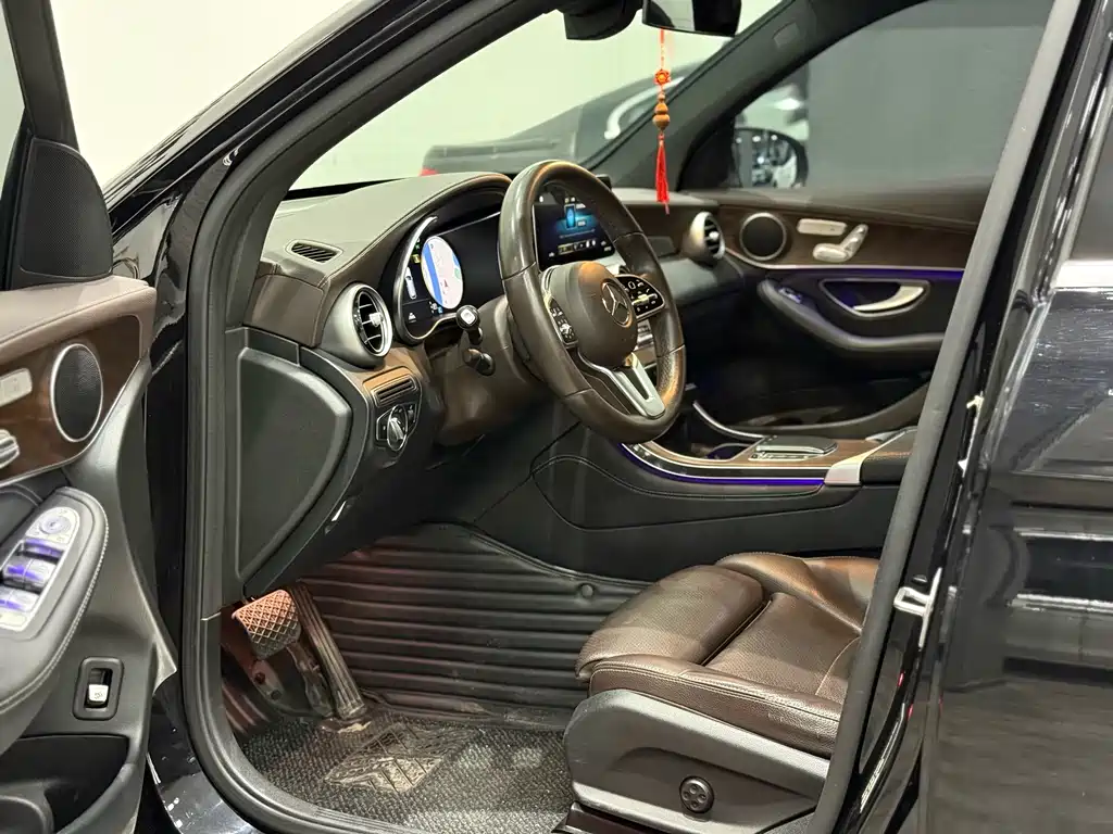 Mercedes-Benz GLC 2020 facelift GLC 300 L 4MATIC dynamic купить на сайте DeffCars