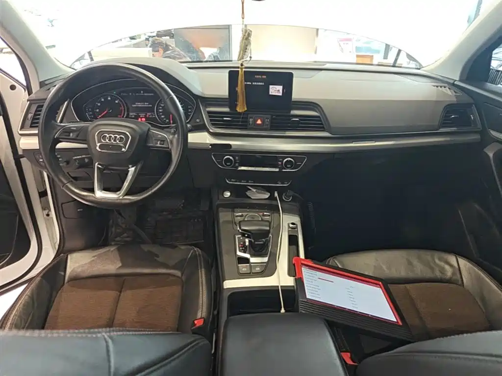 Audi Q5L 2020 40 TFSI Honorable and Enterprising купить на сайте DeffCars
