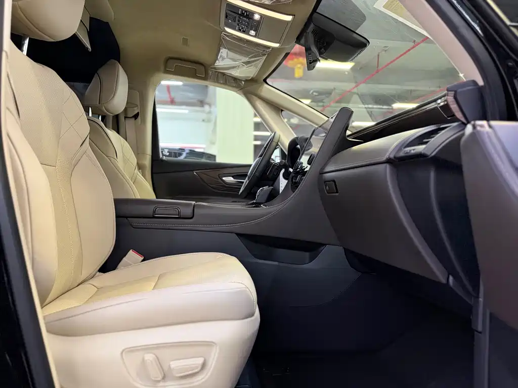 Alfa 2025 Dual Engine 2.5L Premium Gold Edition купить на сайте DeffCars
