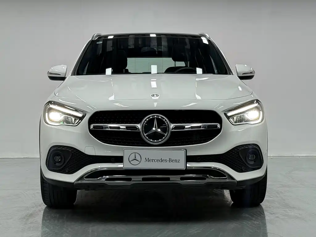 Mercedes-Benz GLA 2020 GLA 200 купить на сайте DeffCars