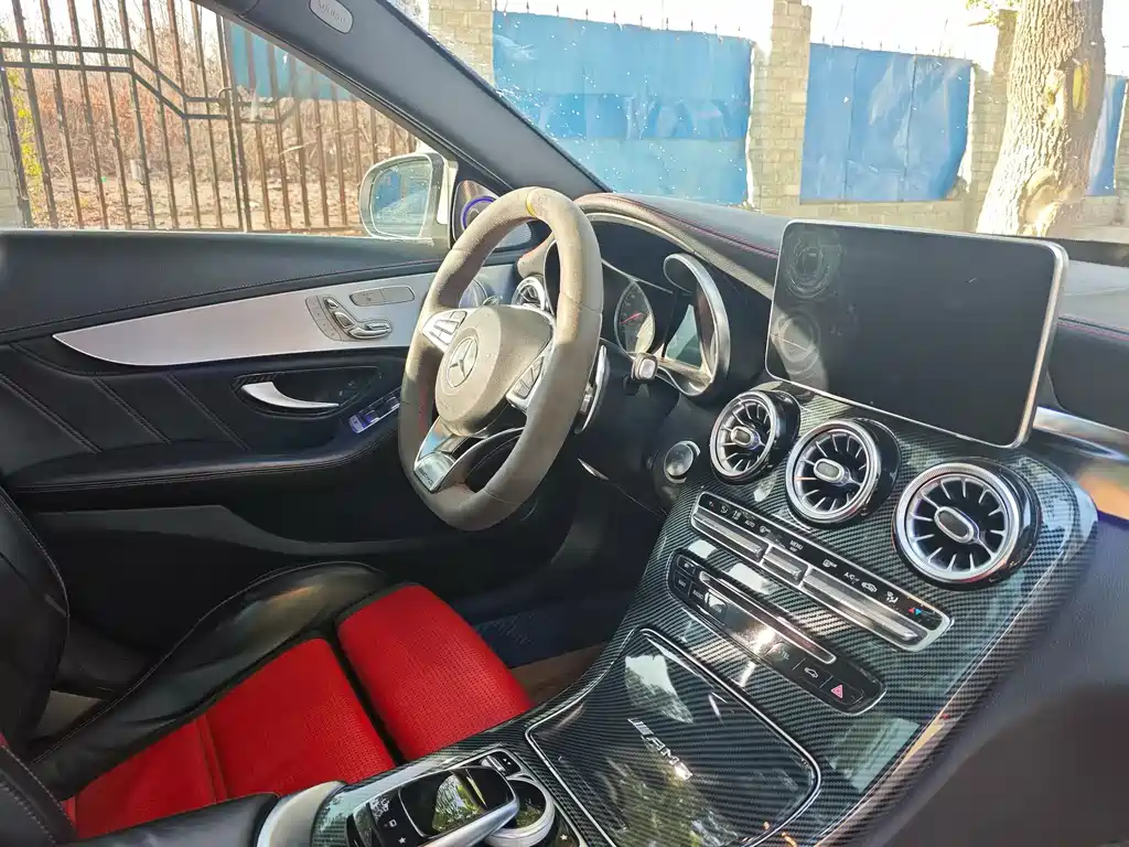 Mercedes-Benz C-Class AMG 2015 AMG C 63 купить на сайте DeffCars