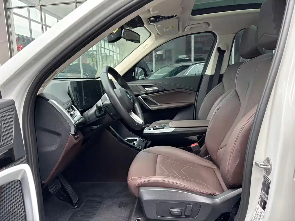 BMW X1 2023 sDrive20Li X Design Package купить на сайте DeffCars