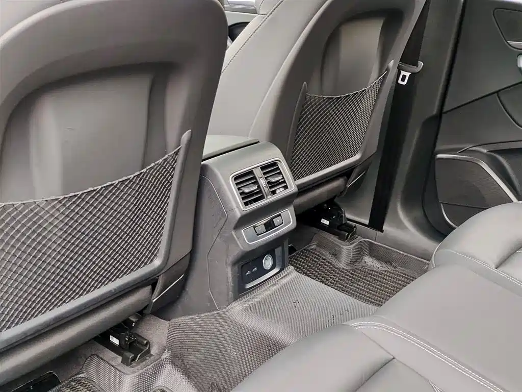 Audi Q5L 2022 facelift 40T luxury and dynamic model купить на сайте DeffCars