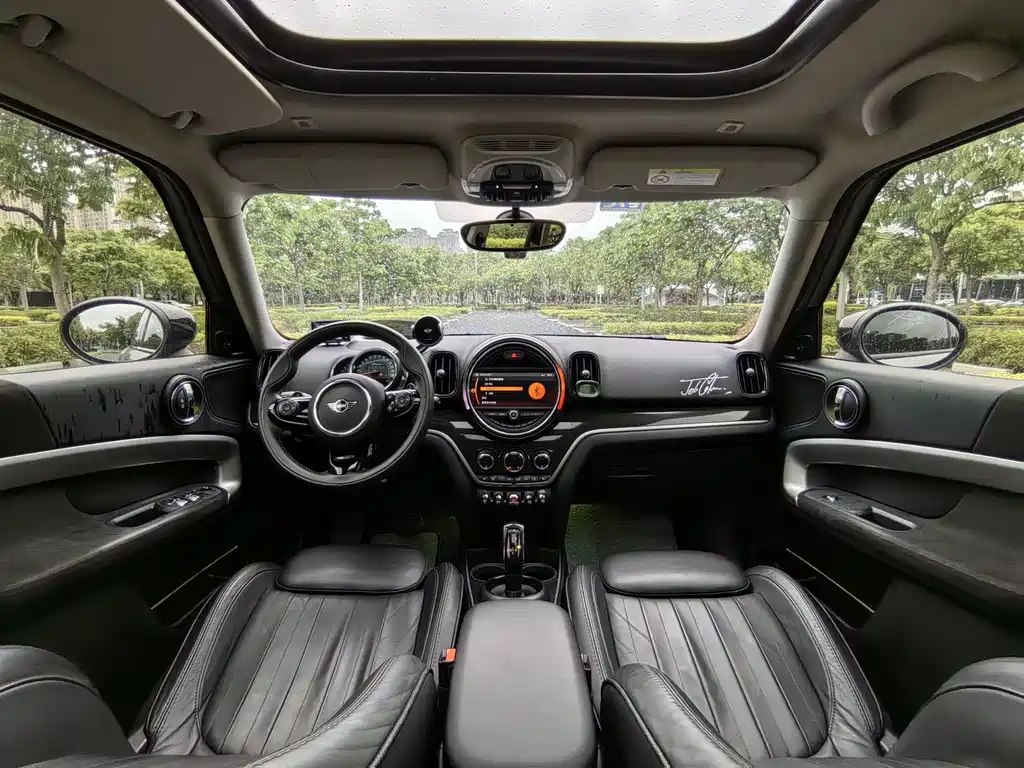 MINI COUNTRYMAN 2019 2.0T COOPER S ALL4 Artist купить на сайте DeffCars