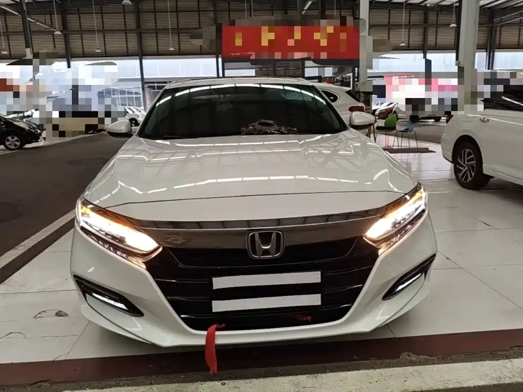 Accord 2018 260TURBO Elite Edition National V купить на сайте DeffCars