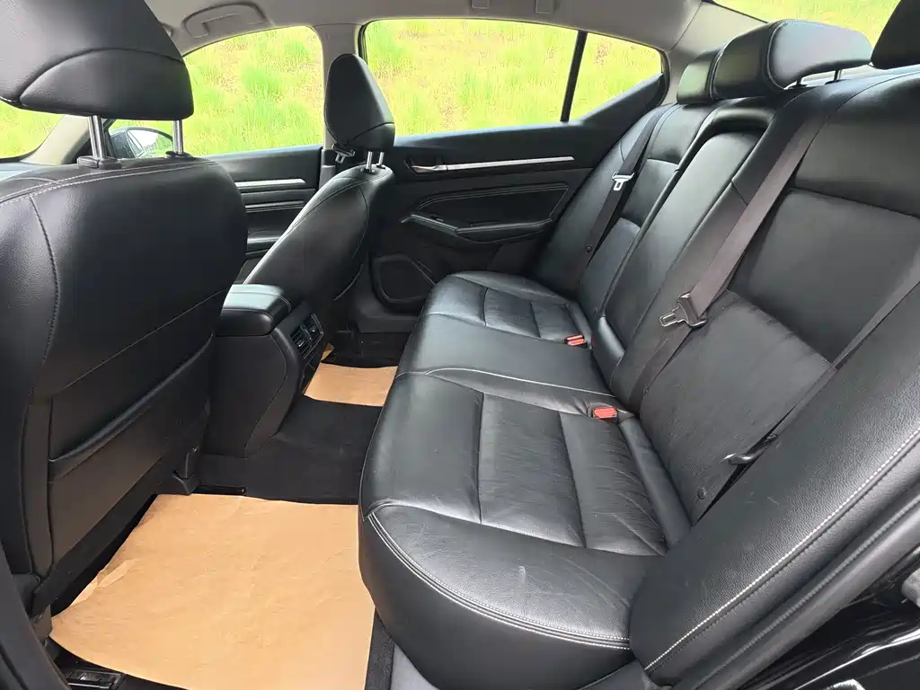 Teana 2021 2.0L XE Exclusive Edition купить на сайте DeffCars
