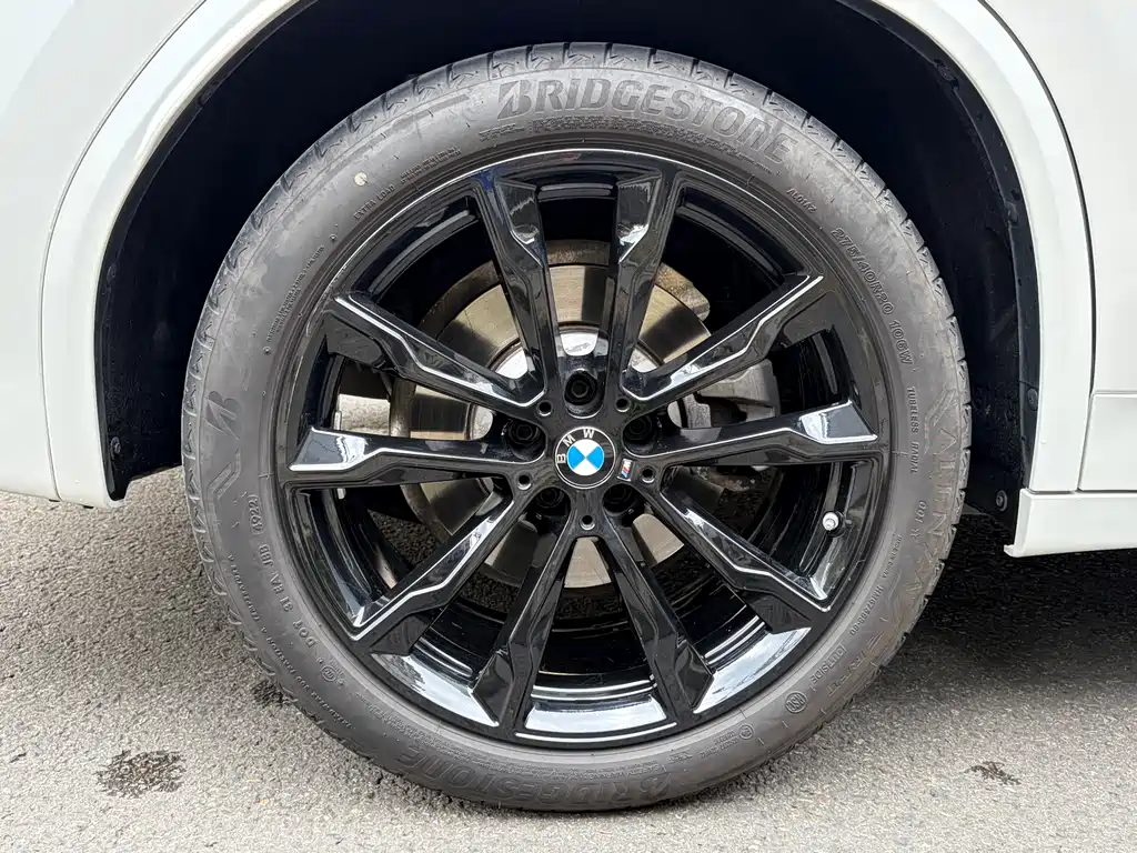 BMW X3 2023 xDrive30i Exclusive M Night Package купить на сайте DeffCars
