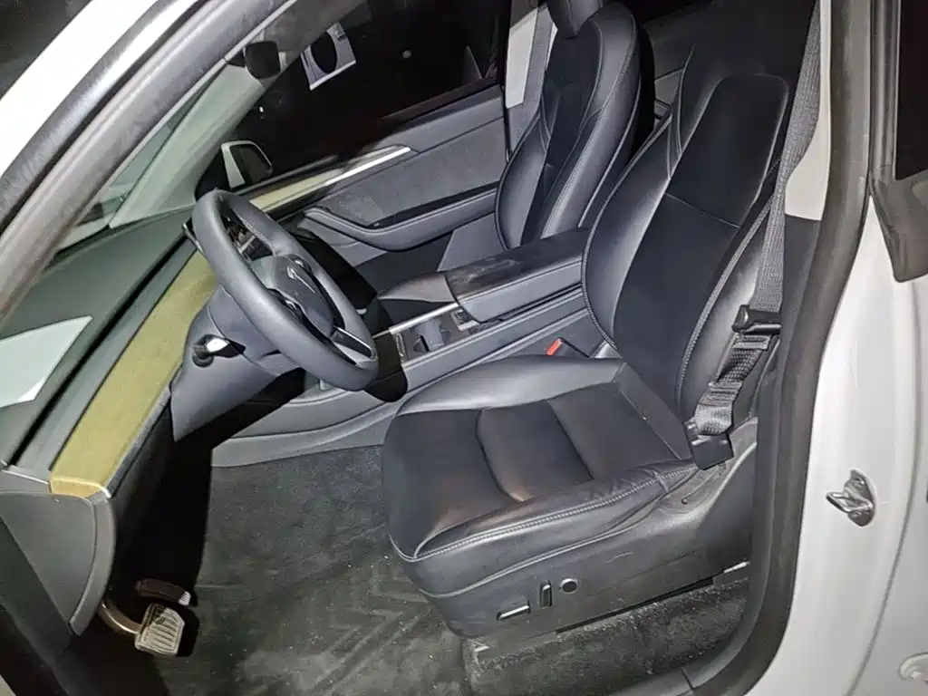 Model Y 2022 facelift, long-range all-wheel drive version купить на сайте DeffCars