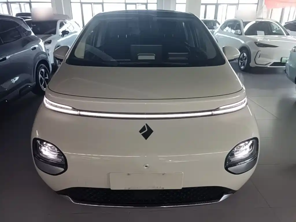 Baojun Yunduo 2023 460 Max купить на сайте DeffCars