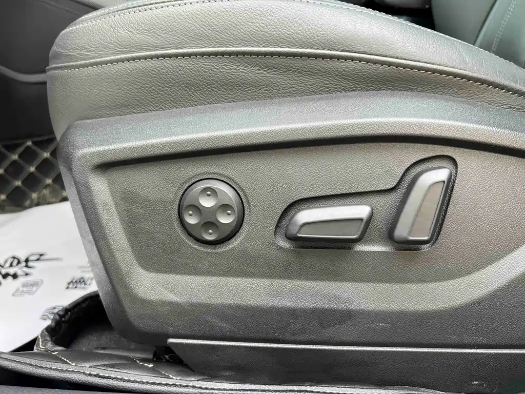 Audi Q2L 2022 35 TFSI Fashion Dynamic купить на сайте DeffCars