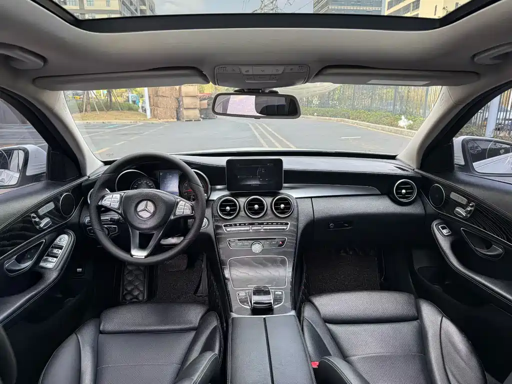 Mercedes-Benz C-Class 2016 C 200 L Sports купить на сайте DeffCars