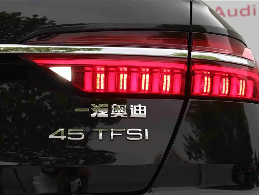 Audi A6L 2021 45 TFSI Premium Dynamic Model купить на сайте DeffCars