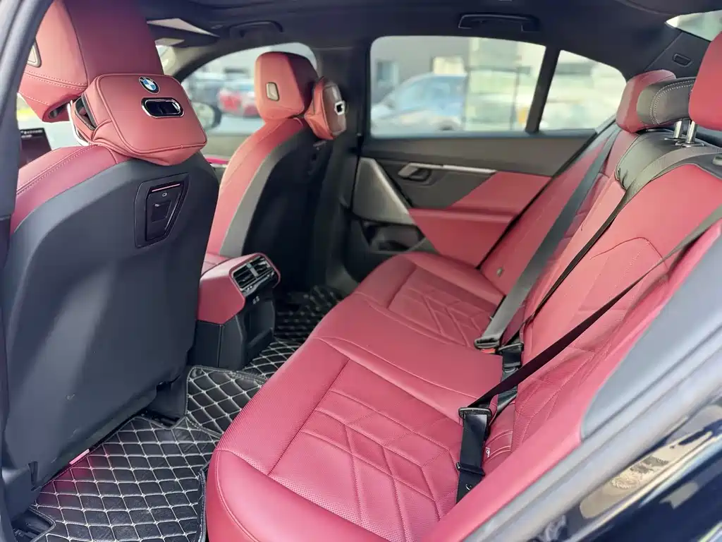 BMW 5 Series imported 2024 530i leading M sports package купить на сайте DeffCars