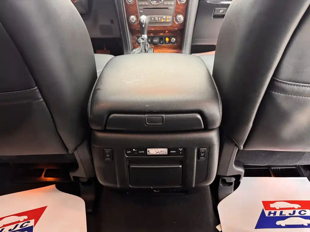 Infiniti QX80 2016 5.6L 4WD купить на сайте DeffCars