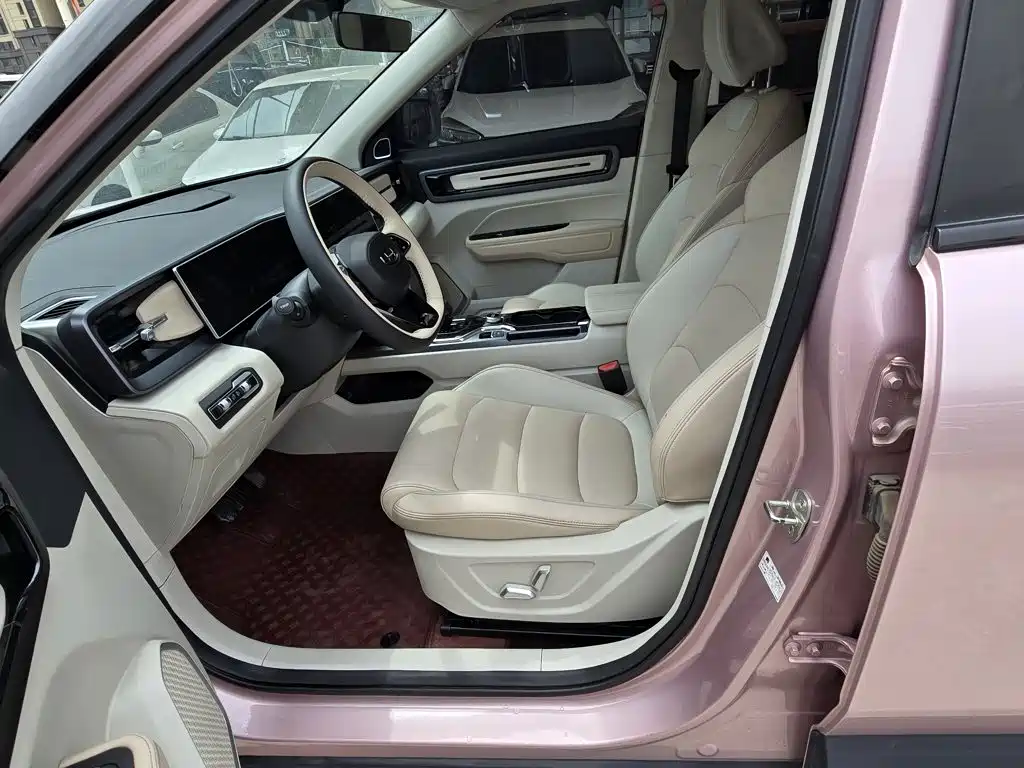 Geely ICON 2023 1.5TD Chocolate Mellow Edition купить на сайте DeffCars
