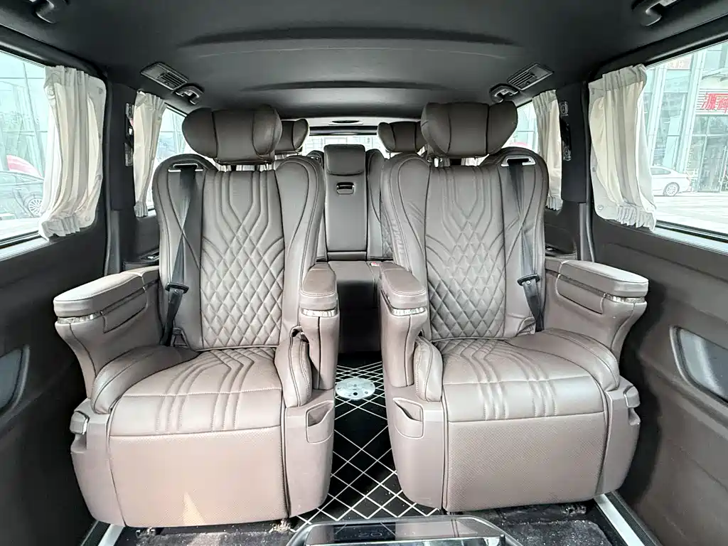 Vito 2021 2.0T Business Edition 7 seats купить на сайте DeffCars