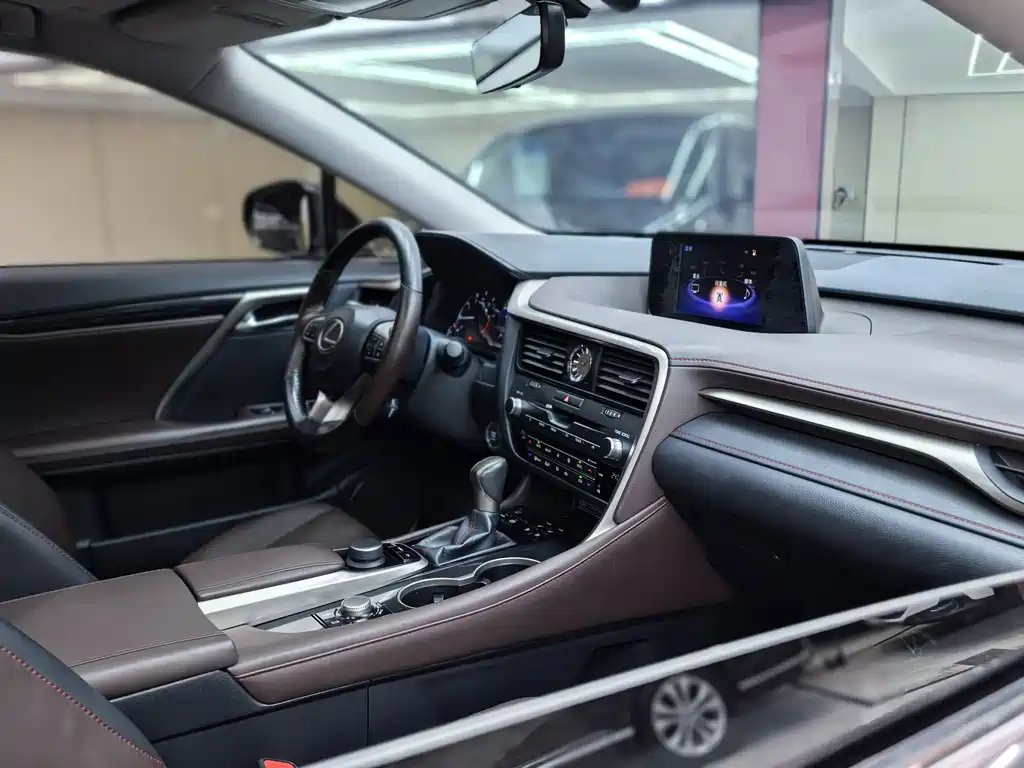 Lexus RX 2016 300 four-wheel drive elegant version National V купить на сайте DeffCars