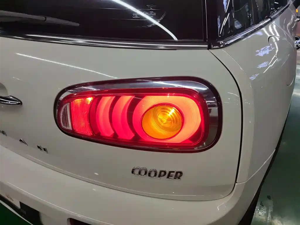 MINI CLUBMAN 2018 1.5T COOPER Artist купить на сайте DeffCars
