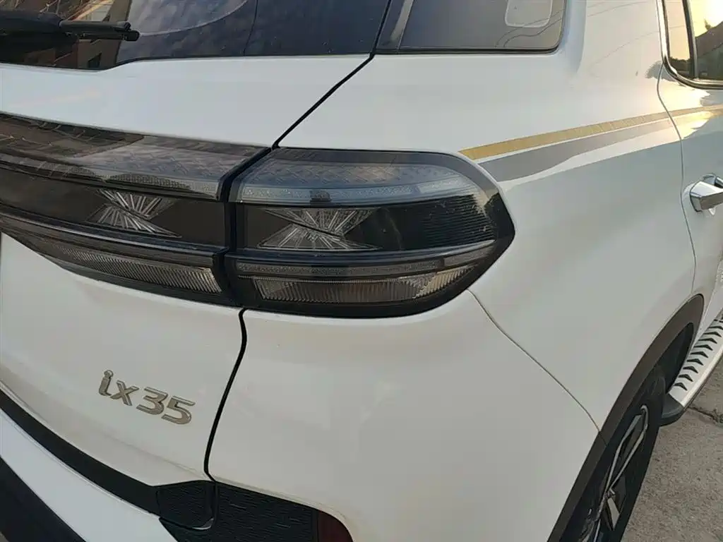 Beijing Hyundai ix35 2021 2.0L automatic two-wheel drive GLS leading version купить на сайте DeffCars