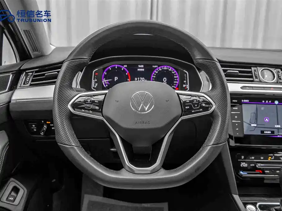 Magotan 2023 2 million commemorative edition 330TSI DSG luxury model купить на сайте DeffCars