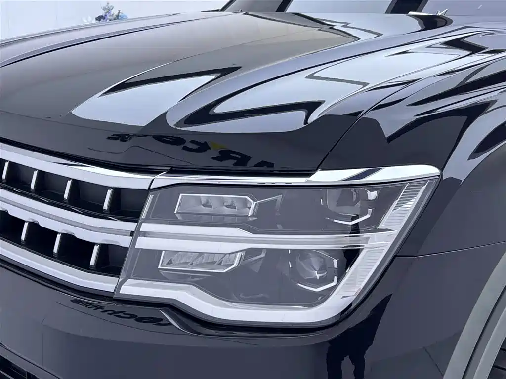 Touron 2024 380TSI four-wheel drive Dragon Edition купить на сайте DeffCars