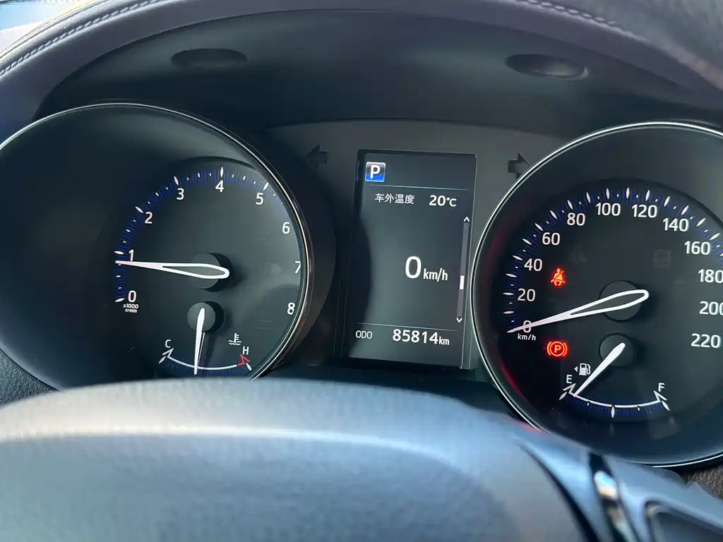 Toyota C-HR 2020 2.0L Leading Edition купить на сайте DeffCars