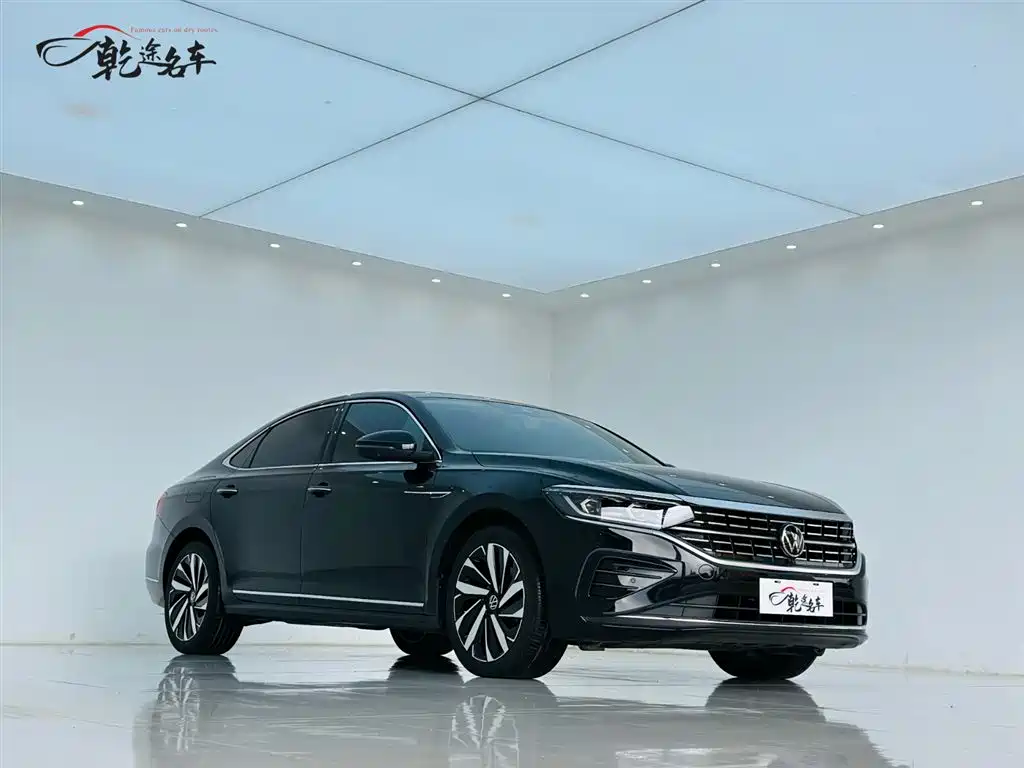 Passat 2023 facelift 380TSI luxury version купить на сайте DeffCars